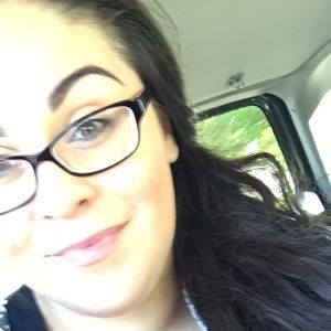 Meet your Posher, Brittney